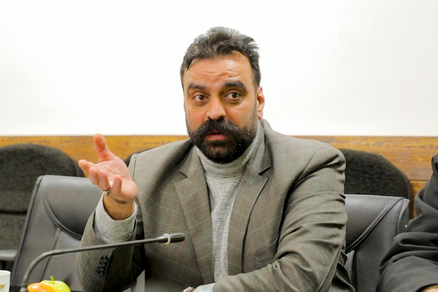 عضو هیئت‌مدیره انجمن انبوه‌سازان گلستان بر لزوم ایجاد درآمدهای پایدار شهری و حمایت از پروژه‌های اجتماعی تأکید کرد