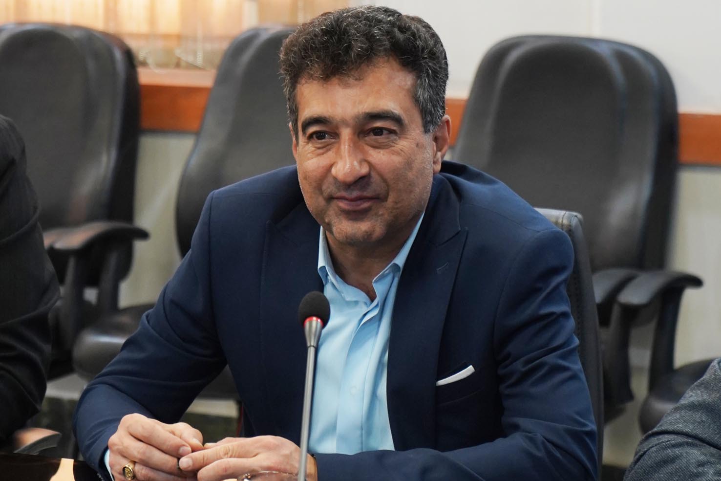 نایب‌رئیس انجمن انبوه‌سازان گلستان خواستار شد: لزوم بازنگری در مهلت‌های قانونی پروژه‌ها با توجه به شرایط قهری بازار