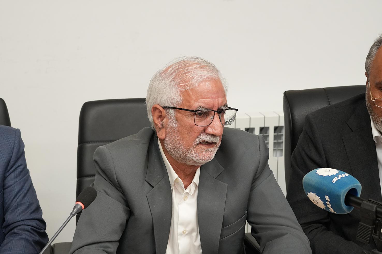 قوانین ناکارآمد، مانع توسعه اقتصادی و صنعتی کشور است