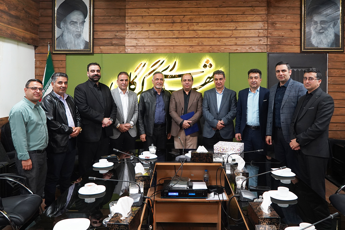 دیدار نوروزی اعضای هیئت مدیره انجمن انبوه‌سازان استان گلستان و شهردار گرگان