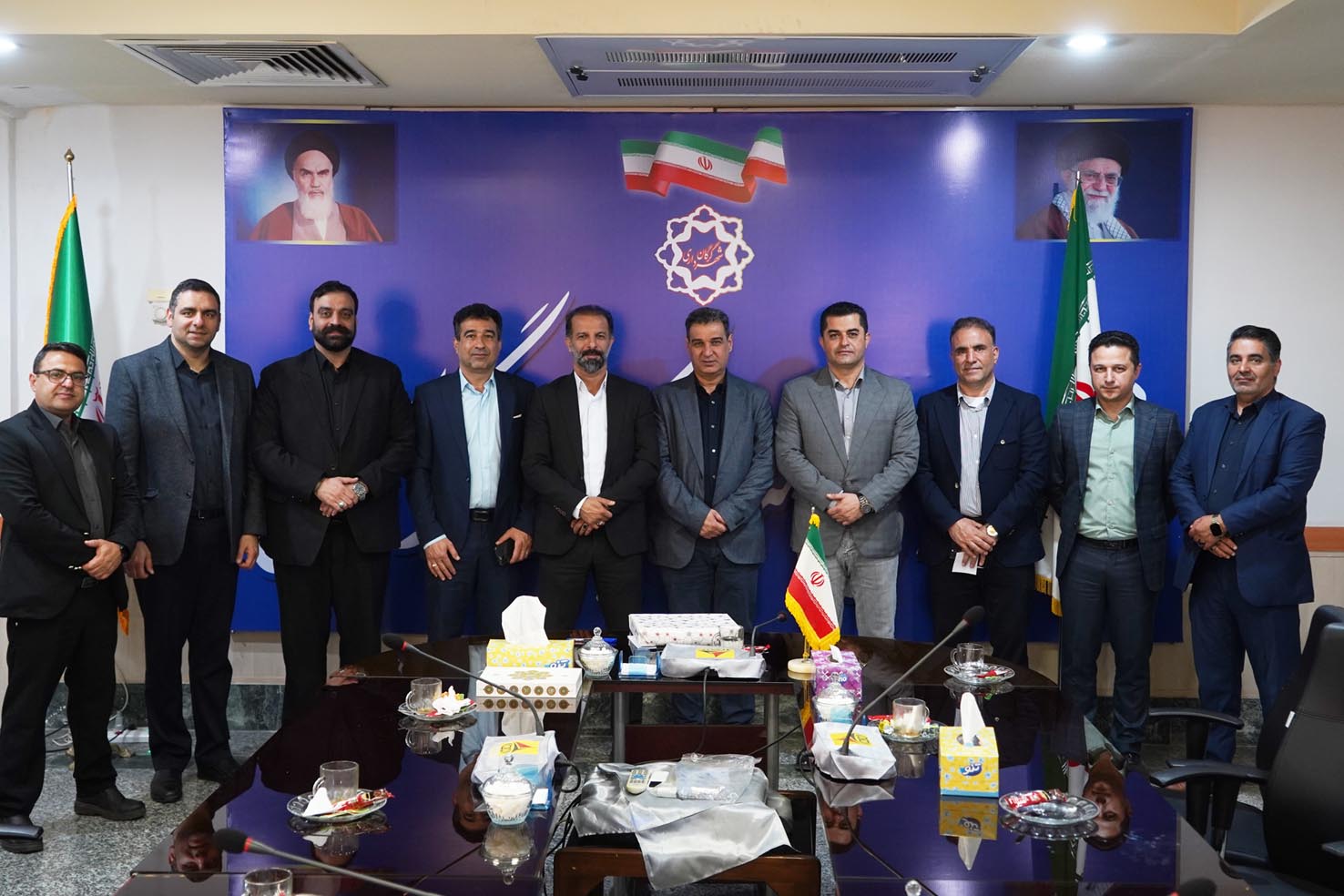 نشست هیئت‌مدیره انجمن انبوه‌سازان گلستان با شهردار منطقه یک گرگان